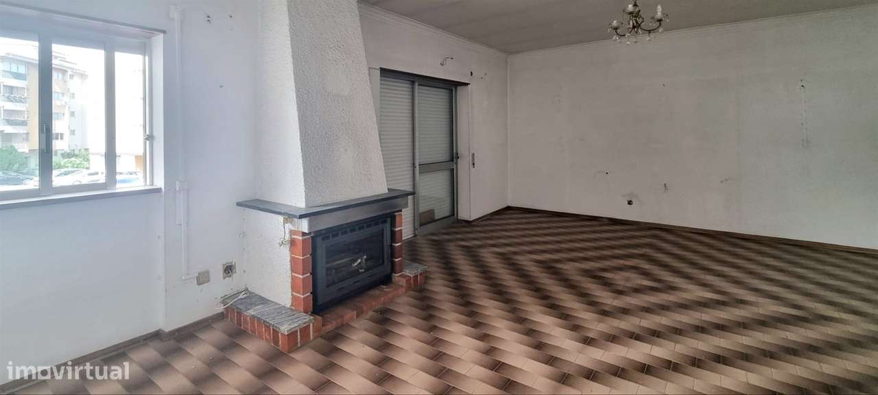 Moradia >=T10 - Fonte da Talha - Coimbra/Venda-15