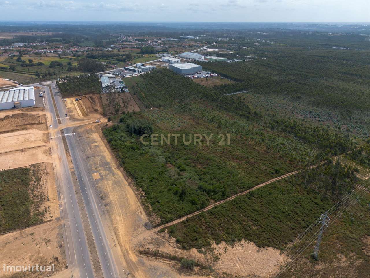 Terreno em Zona Industrial com PDM Aprovado pela Câmara- Albergaria a-9