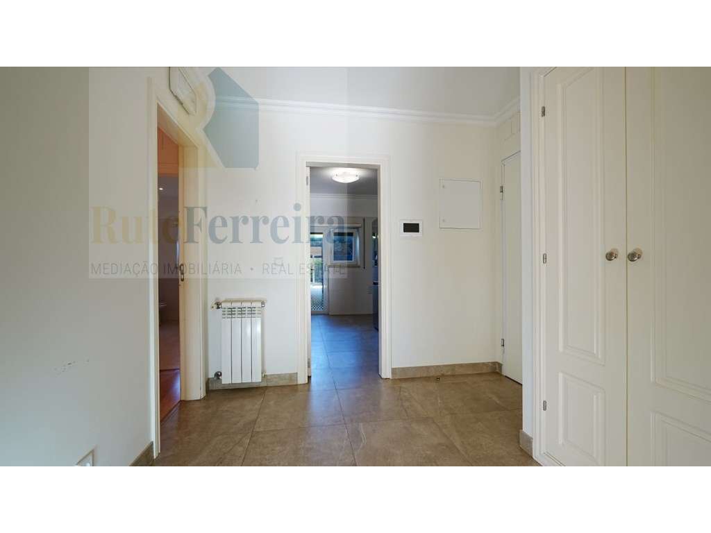 Apartamento T2 no Condomínio de Luxo Campo Real!-25