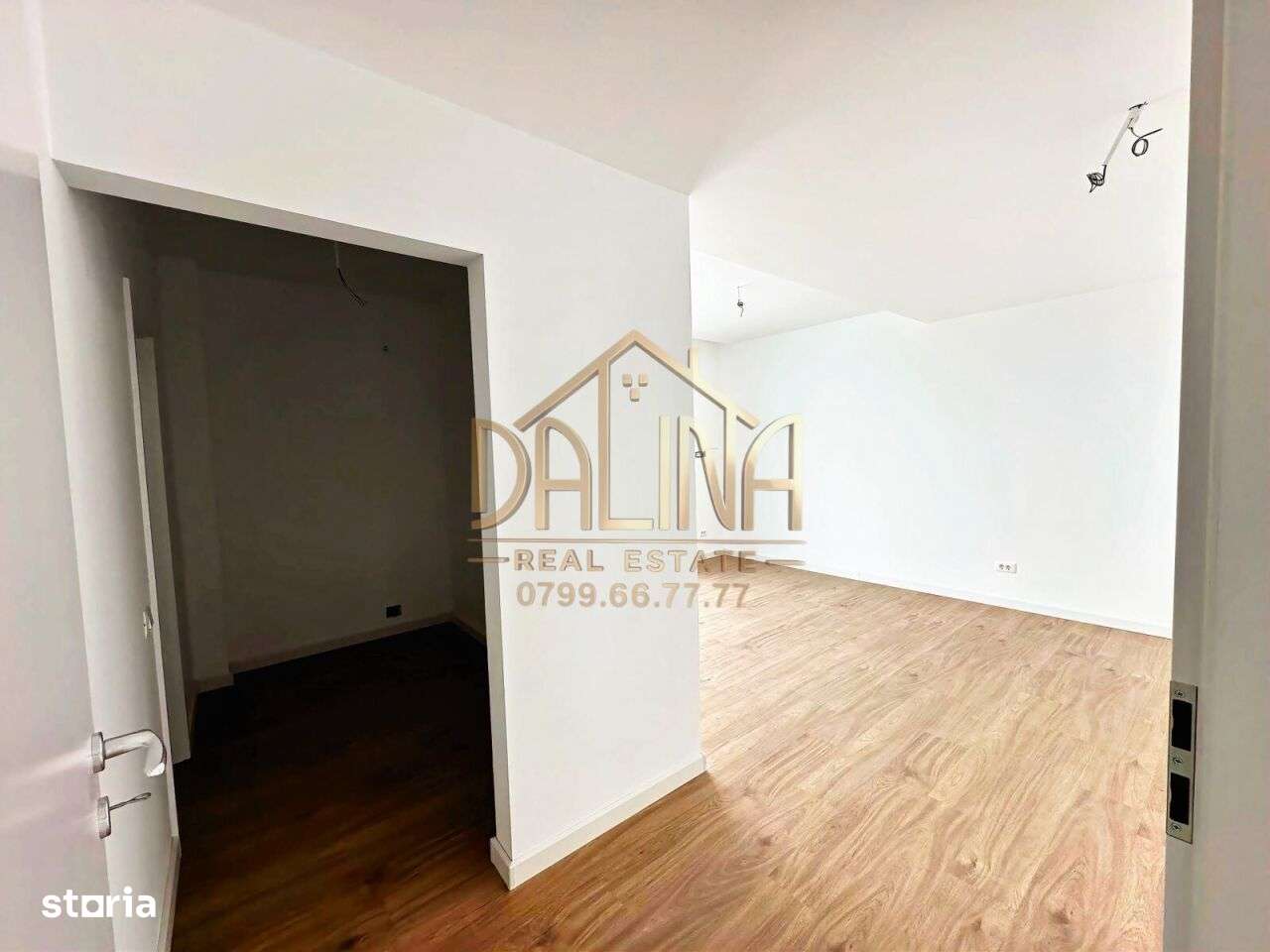 Vanzare Apartament - 4 Camere + TERASA 111mp-5