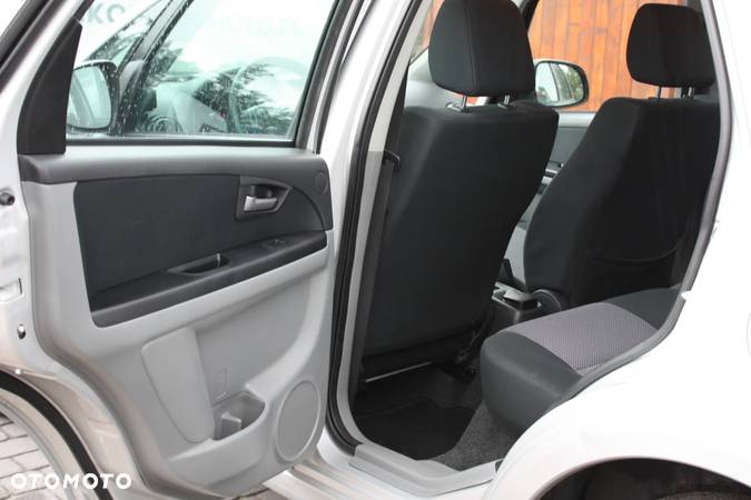 Suzuki SX4 1.6 GLX / Comfort - 21