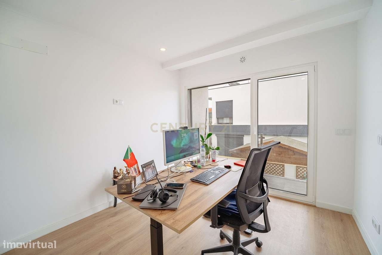 Moradia T3 - Quinta Genovesa/Sobreda-14