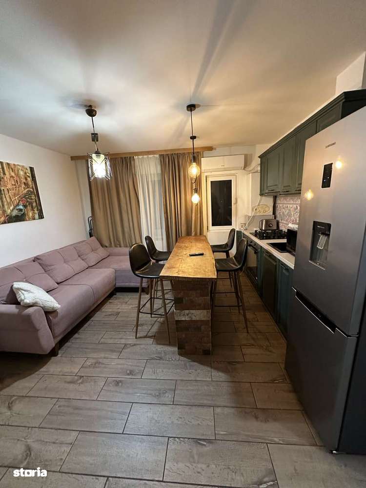 Apartament cu 2 camere de vânzare în zona Hipodrom-0