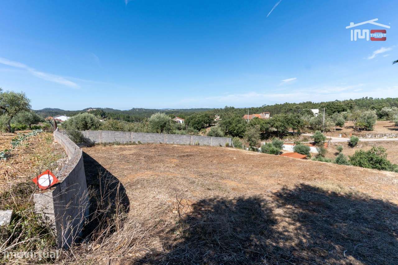 TERRENO URBANO COM AREA 5020 M2, POSSÍVEL CONSTRUIR 2500 m2 DE ÁREA... - Grande imagem: 4/17