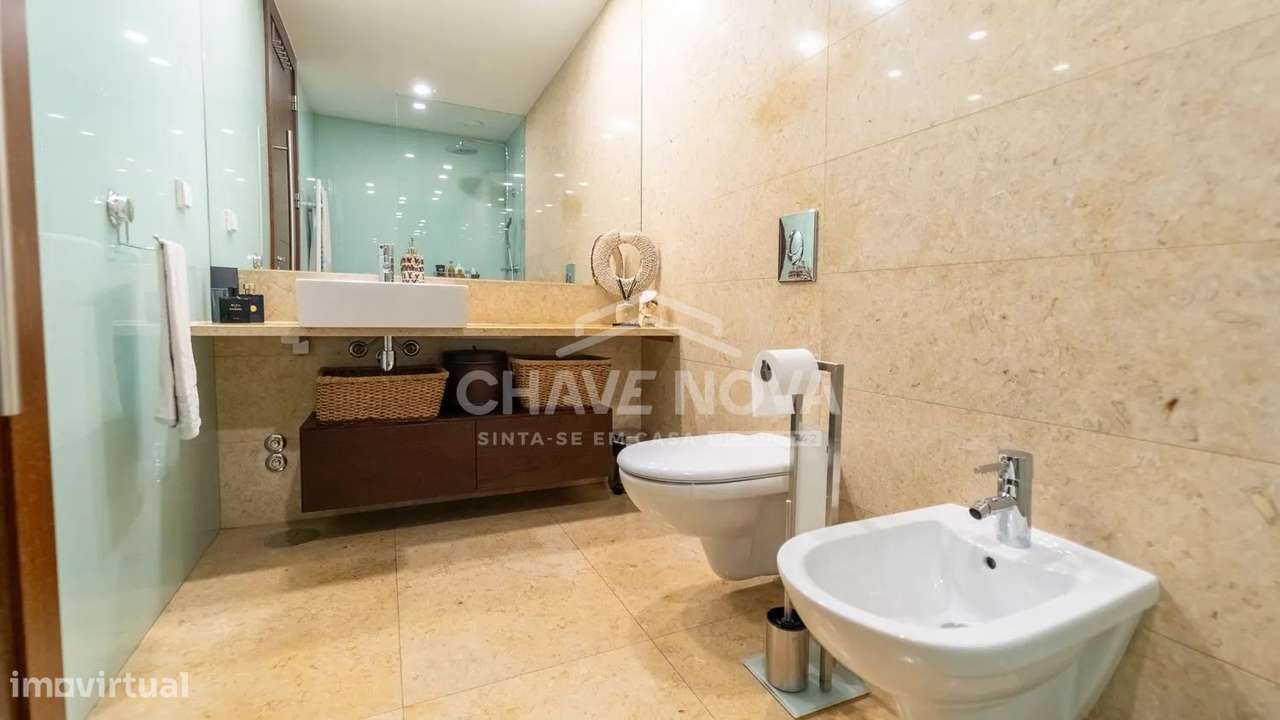 Excelente Apartamento T3, prédio Lake Towers, Vila Nova de Gaia Porto-16