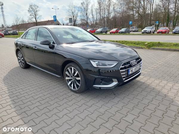 Audi A4 40 TFSI quattro S tronic advanced - 1