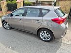 Toyota Auris 1.6 Premium Comfort - 3