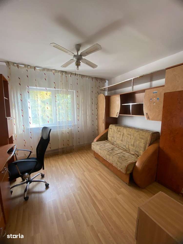 3 DECOMANDATE cu centrala,izolat, termopan, 78mp, balcon 8m,Mioritei-5