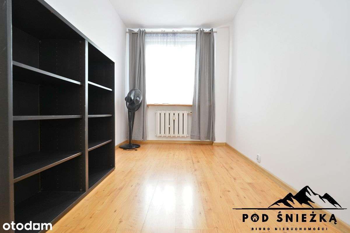 Trzypokojowe-Spółdzielcze własnościowe-Zabobrze II-9