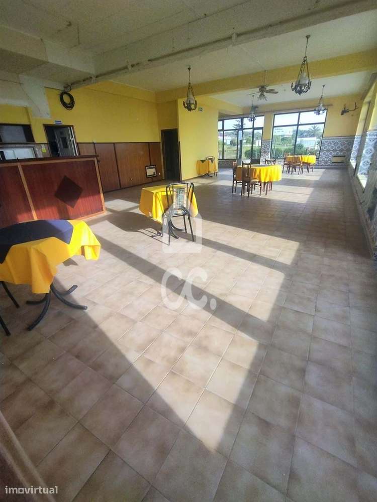 PRAIA DO PEDROGÃO-----Espaço Comercial com a área útil de 166 m2, lice - Grande imagem: 3/20