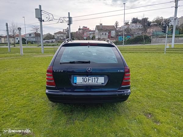 Mercedes-Benz C 220 - 4