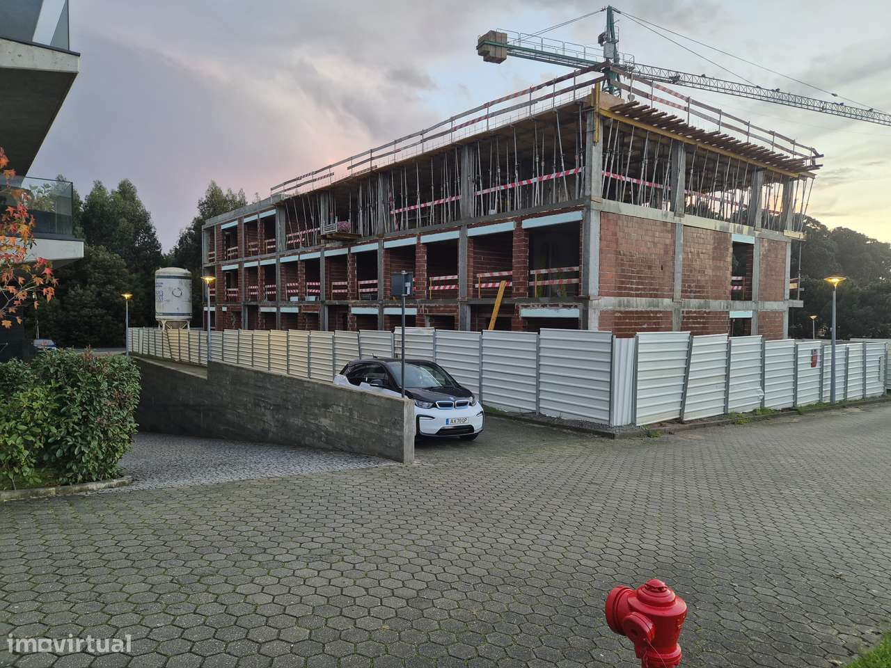 Apartamento T2 Em construção na Madalena-11