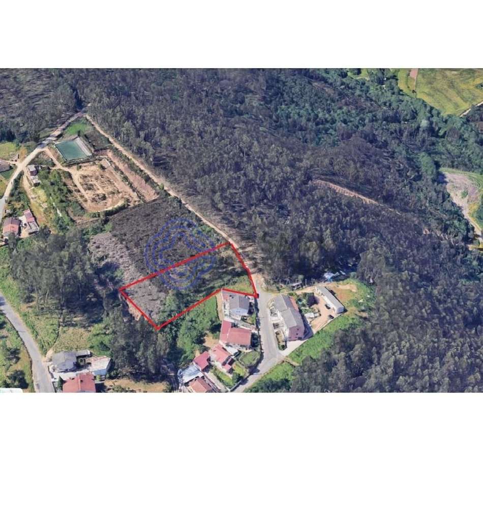 Terreno Rústico com possibilidade de construção - Grande imagem: 2/26