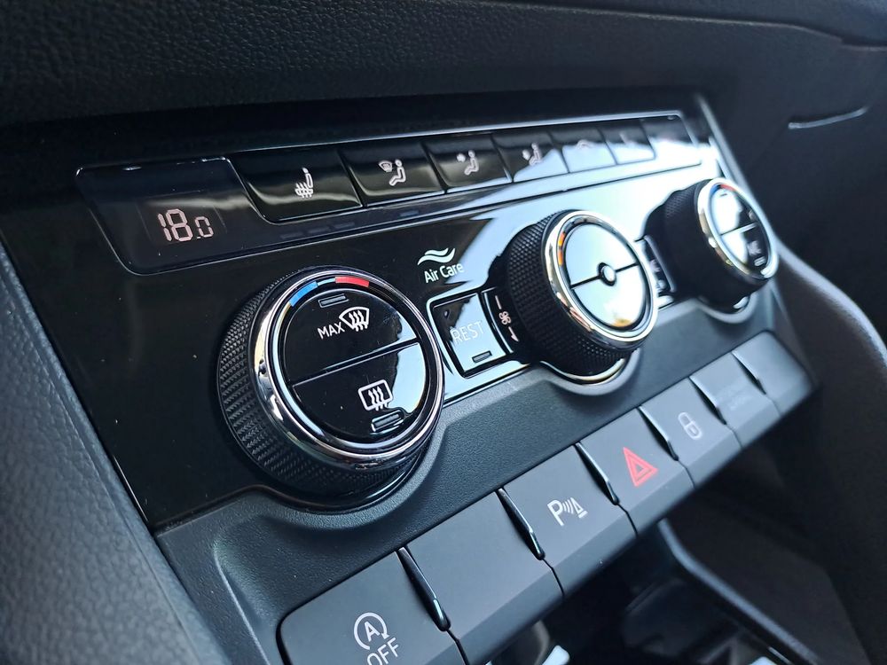 SKODA KODIAQ 7osób Hak DSG 1,5TSI 150KM Salon PL ASO VAT23%