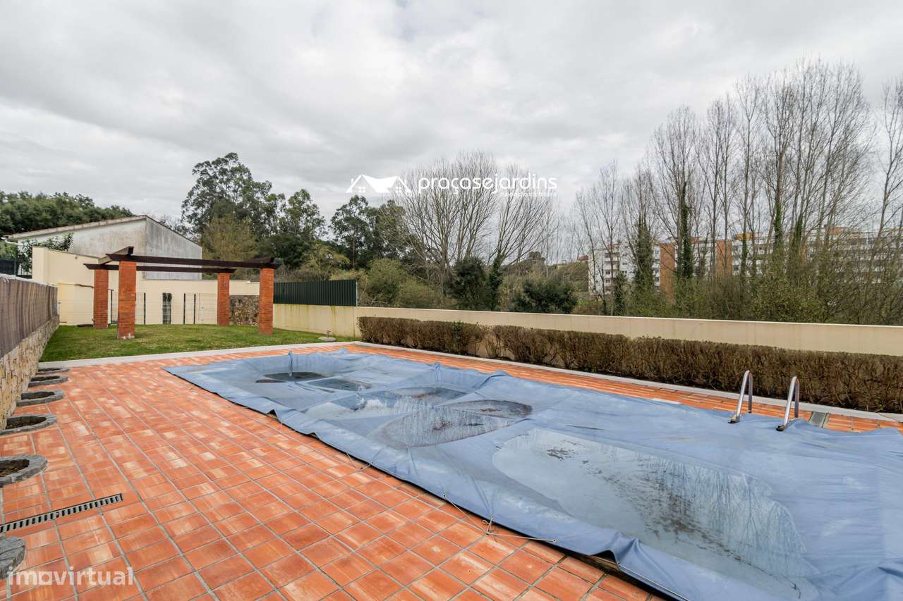 Moradia T5 vista castelo-52