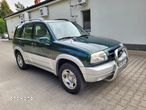 Suzuki Grand Vitara 2.5 V6 - 8