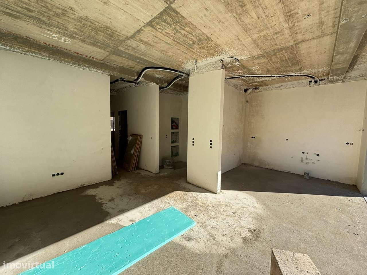 Apartamento novo T2, com 1 suíte!-6