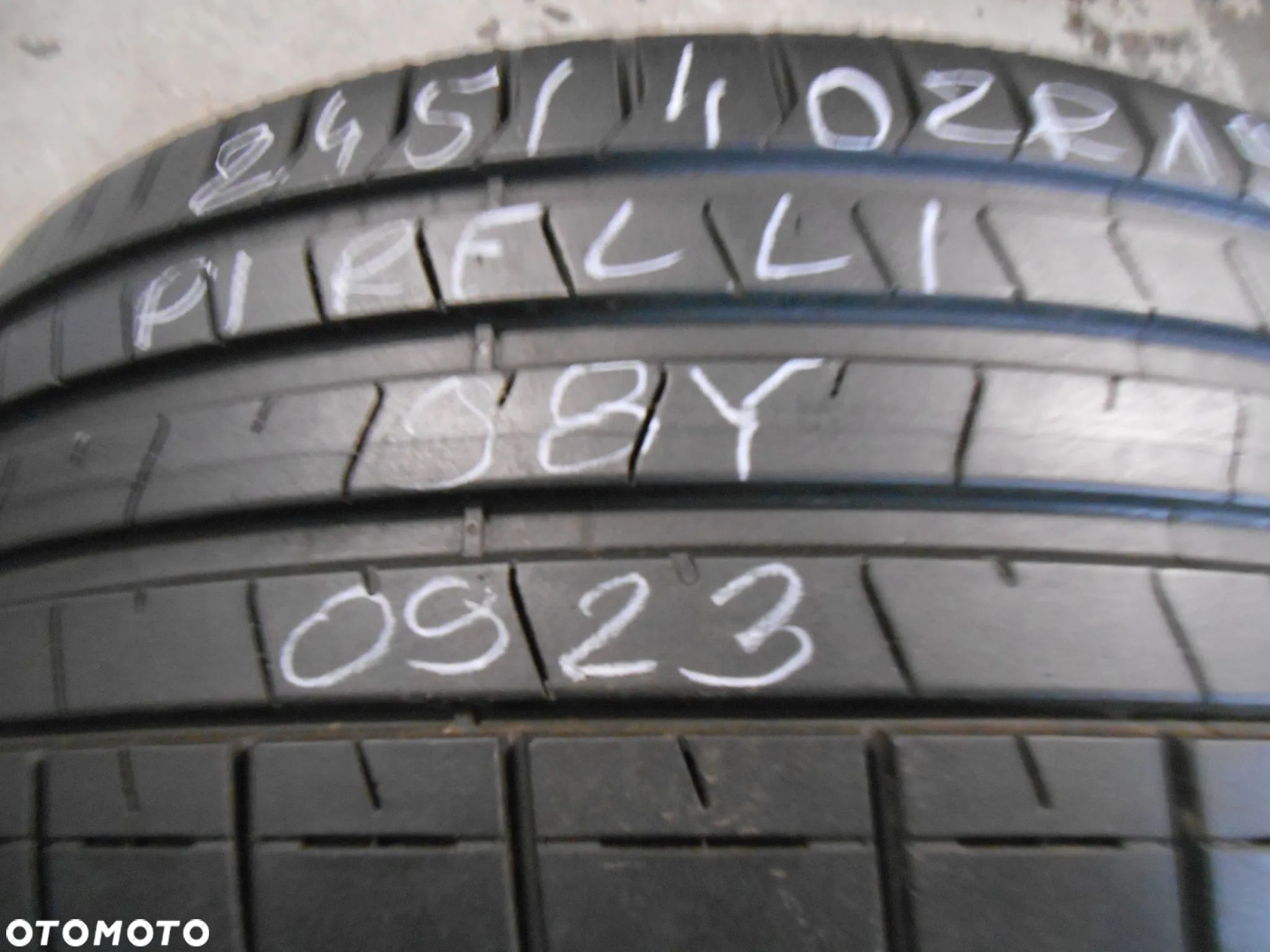 OPONA POJEDYNKA 245/40R19 PIRELLI PZERO J DOT 0923 7.8MM - 1