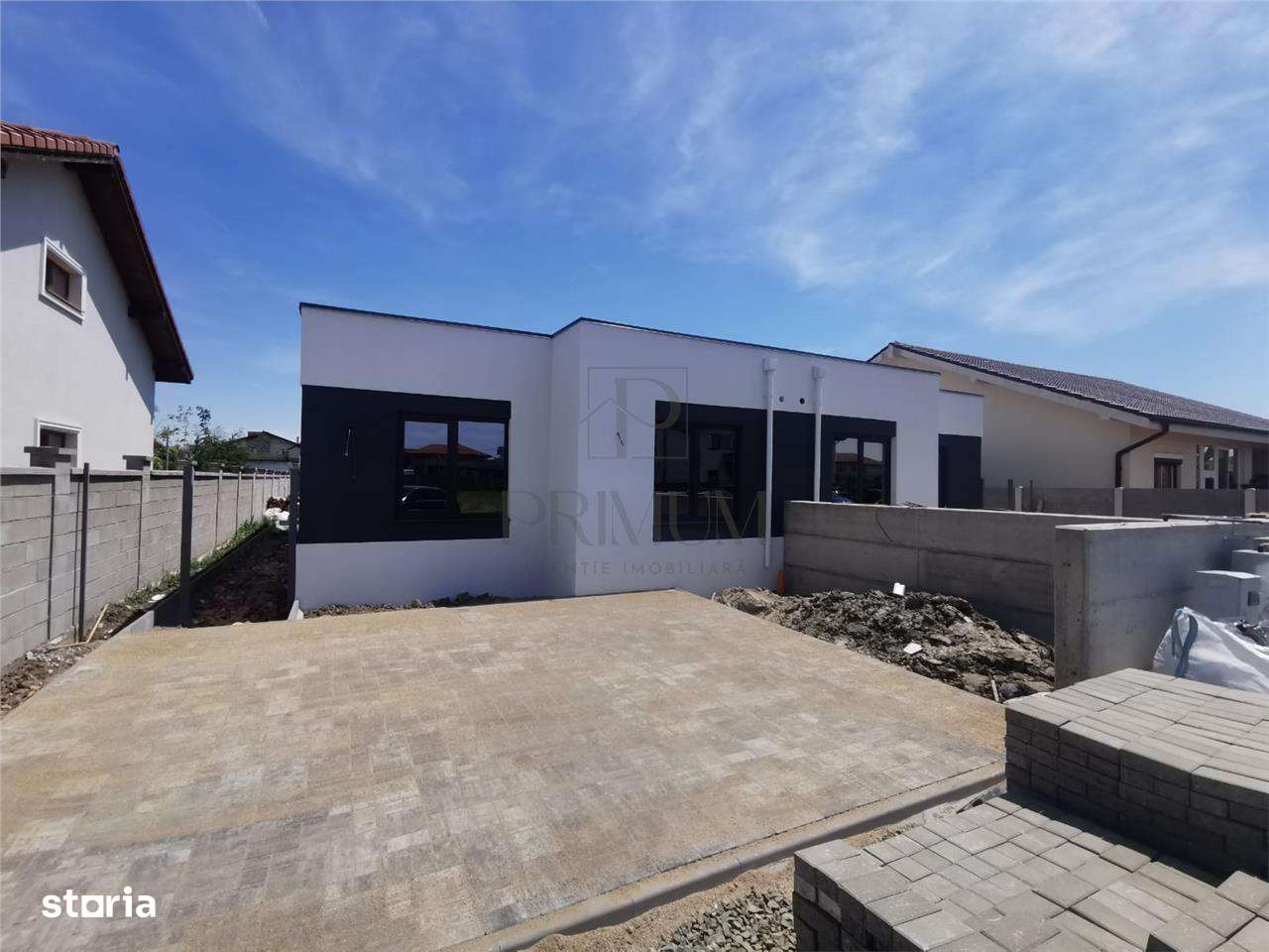 Duplex modern deosebit- zona excelenta la 4 benzi - toate utilitatile - Imagine principală: 2/11