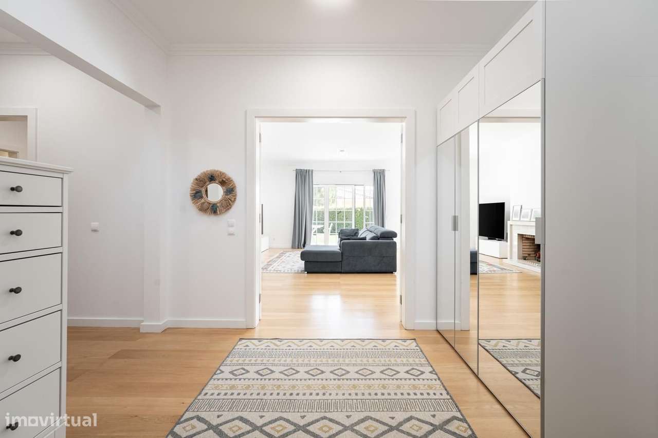 Moradia Isolada T5 com piscina, Alcabideche, Cascais - Grande imagem: 4/32