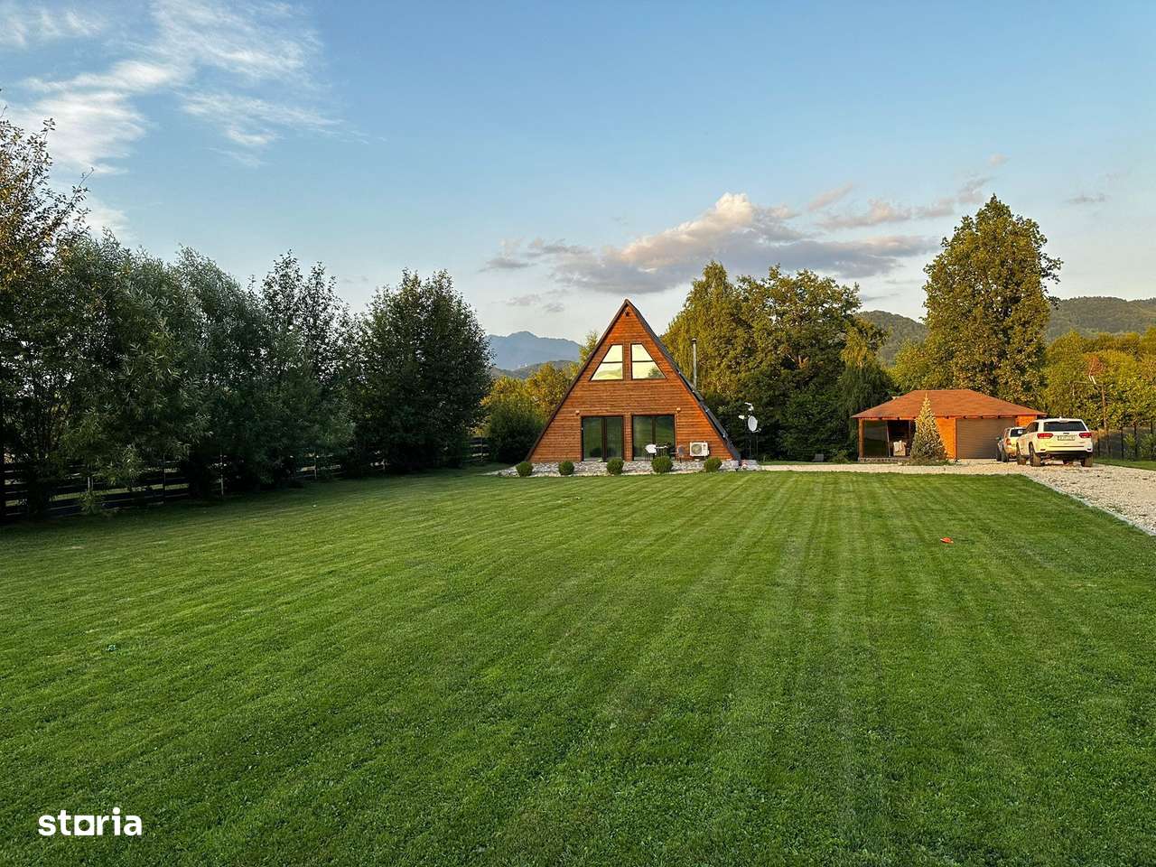 Casa Bran complet mobilata si utilata - Imagine principală: 4/17