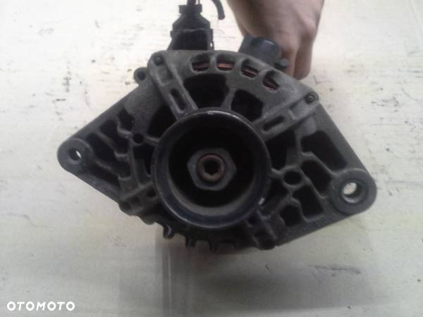 Kia Ceed  Venga 1.4 109KM G4FA alternator Valeo 90A 2655447  37300-2B101 - 7