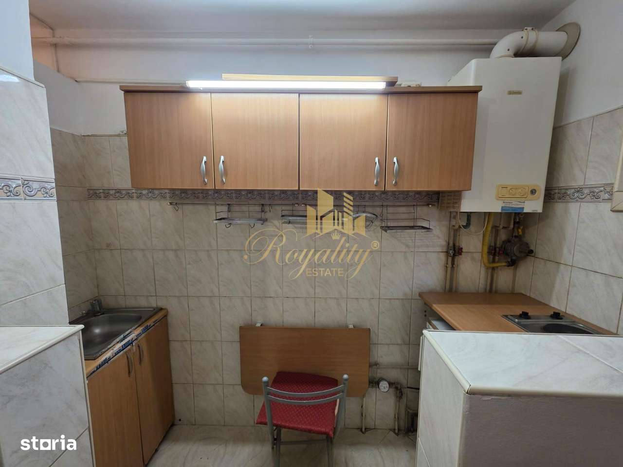 Girocului, Garsoniera, CENTRALA PROPRIE, parter, bloc de apartamente - Imagine principală: 5/10