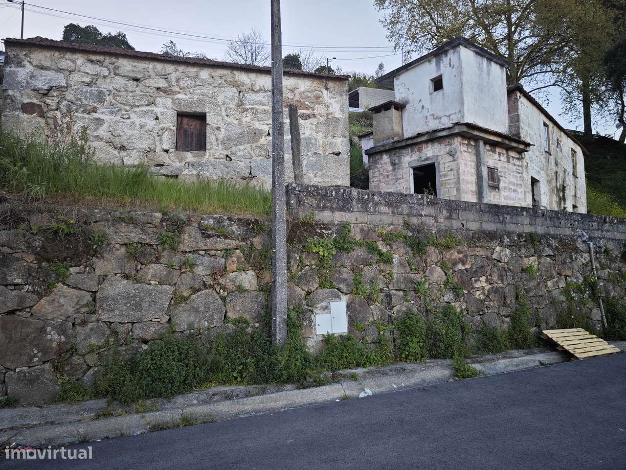 Moradia à Venda em Lamelas, Santa Marinha do Zêzere, Baião - Grande imagem: 3/21