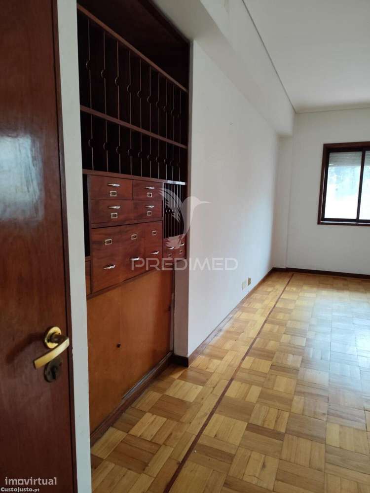 Escritório na Baixa do Porto - Grande imagem: 4/5