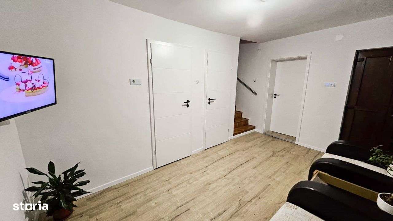 CASĂ DE VÂNZARE in Sibiu – TURNIȘOR, 5 camere, mobilata 460 mp teren-5