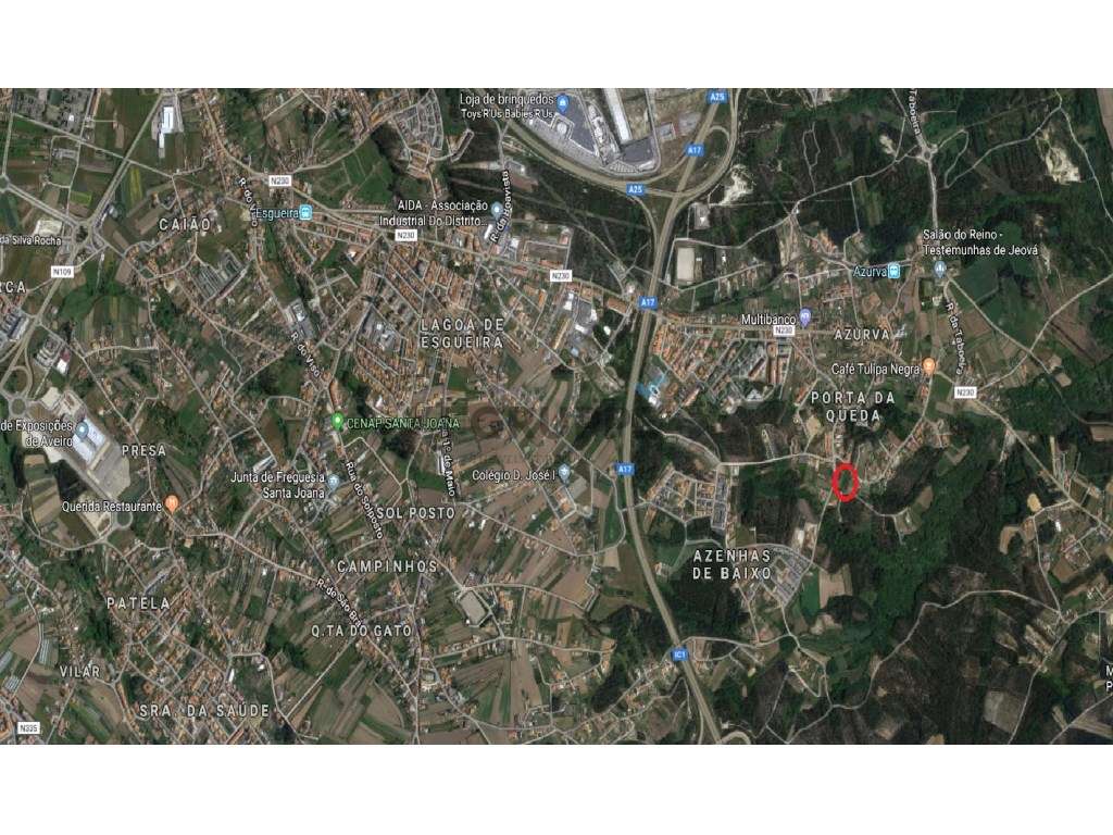 Lote de terreno com possibilidade de construção de 2 moradias-7