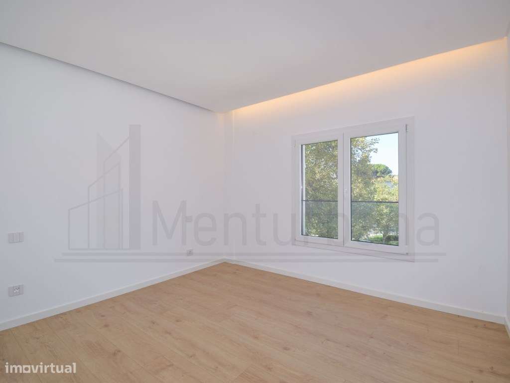 FABULOSA PENTHOUSE JUNTO À PRAIA DA PAREDE - CASCAIS-27