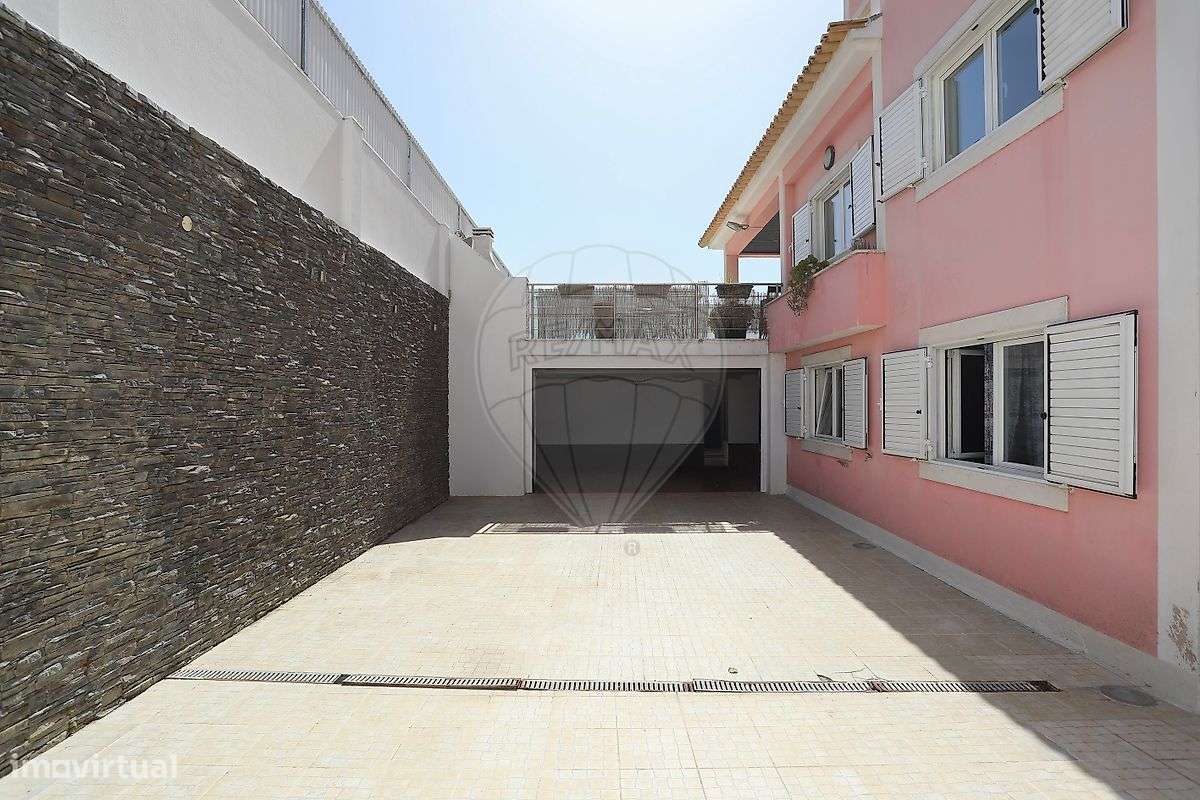 Moradia T5 para venda-33