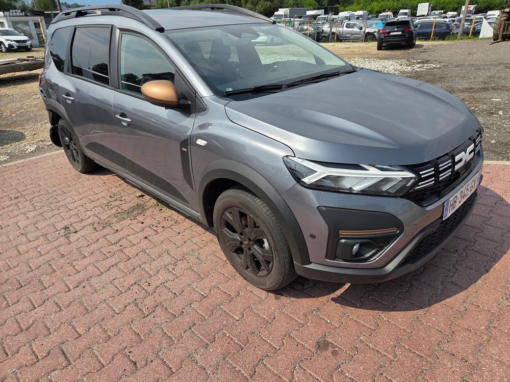 Dacia Jogger TCe 110 (7-Sitzer) Essential 2025