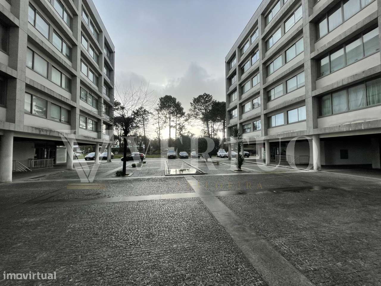 T4 em Moreira da Maia | 159 m² | 2 Garagens | Venda Judicial-58