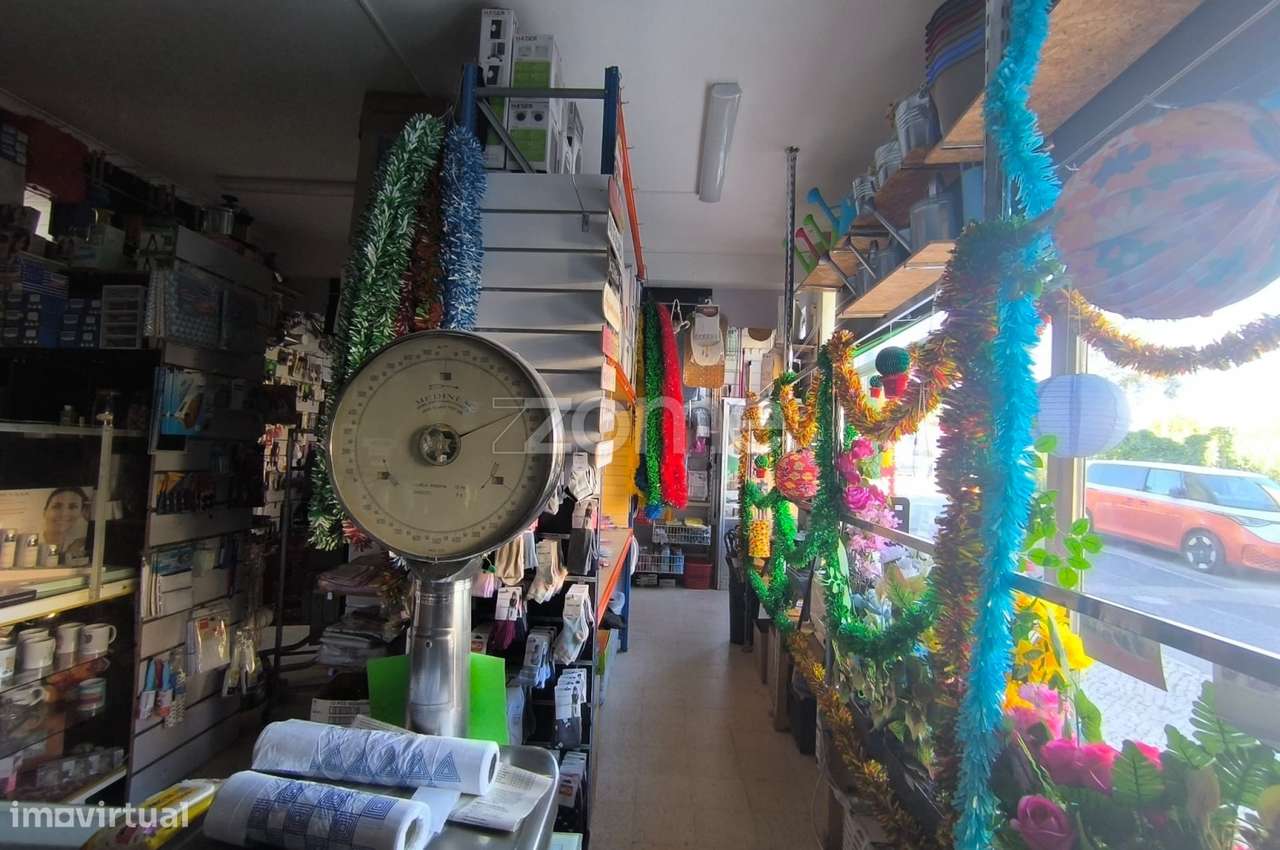 Loja Carnide com 328m2 - Grande imagem: 5/17