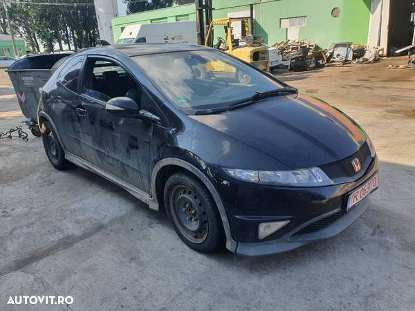 Dezmembrez Honda Civic type R motor 2.2 cdti 103kw 140cp cod N22A2 bara fata spate usa portiera aripa oglinda planetara turbina dezmembrari piese - 2