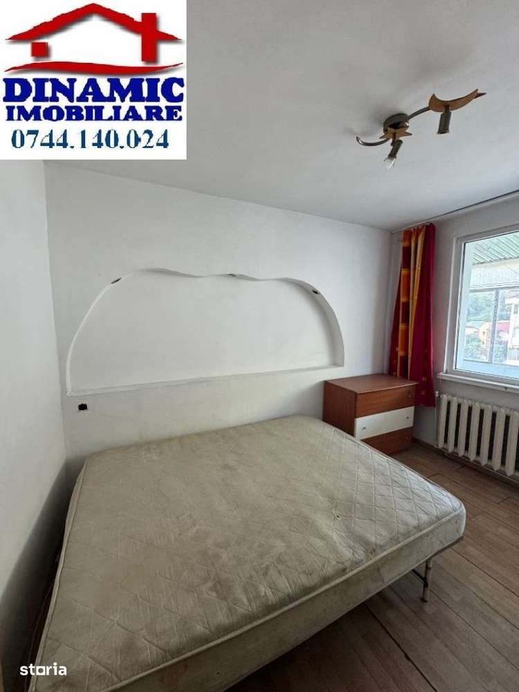 2 cam, decomandat, la S-uri, B-dul Traian, 47.000 eur - Imagine principală: 5/7