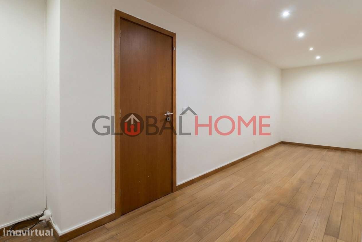 Duplex T2+1 com vista mar em Canidelo-39