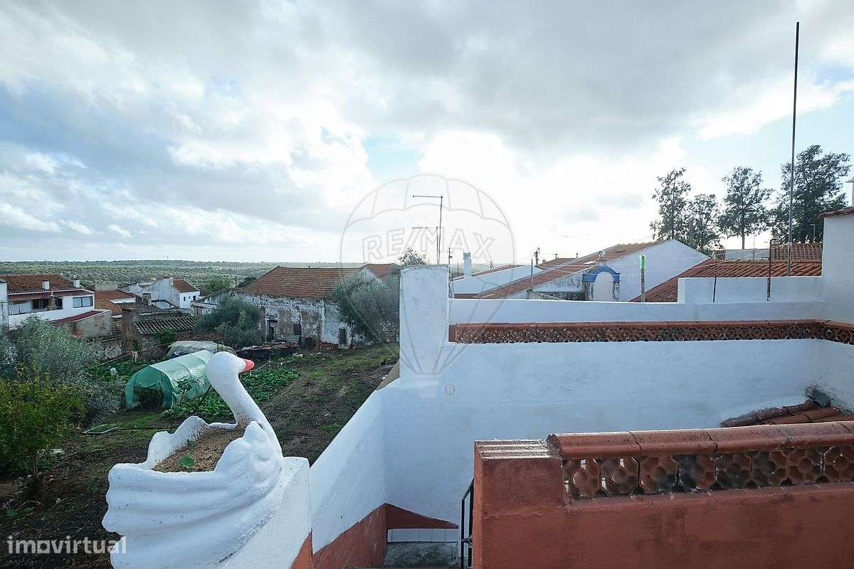 Moradia T2 para venda-15