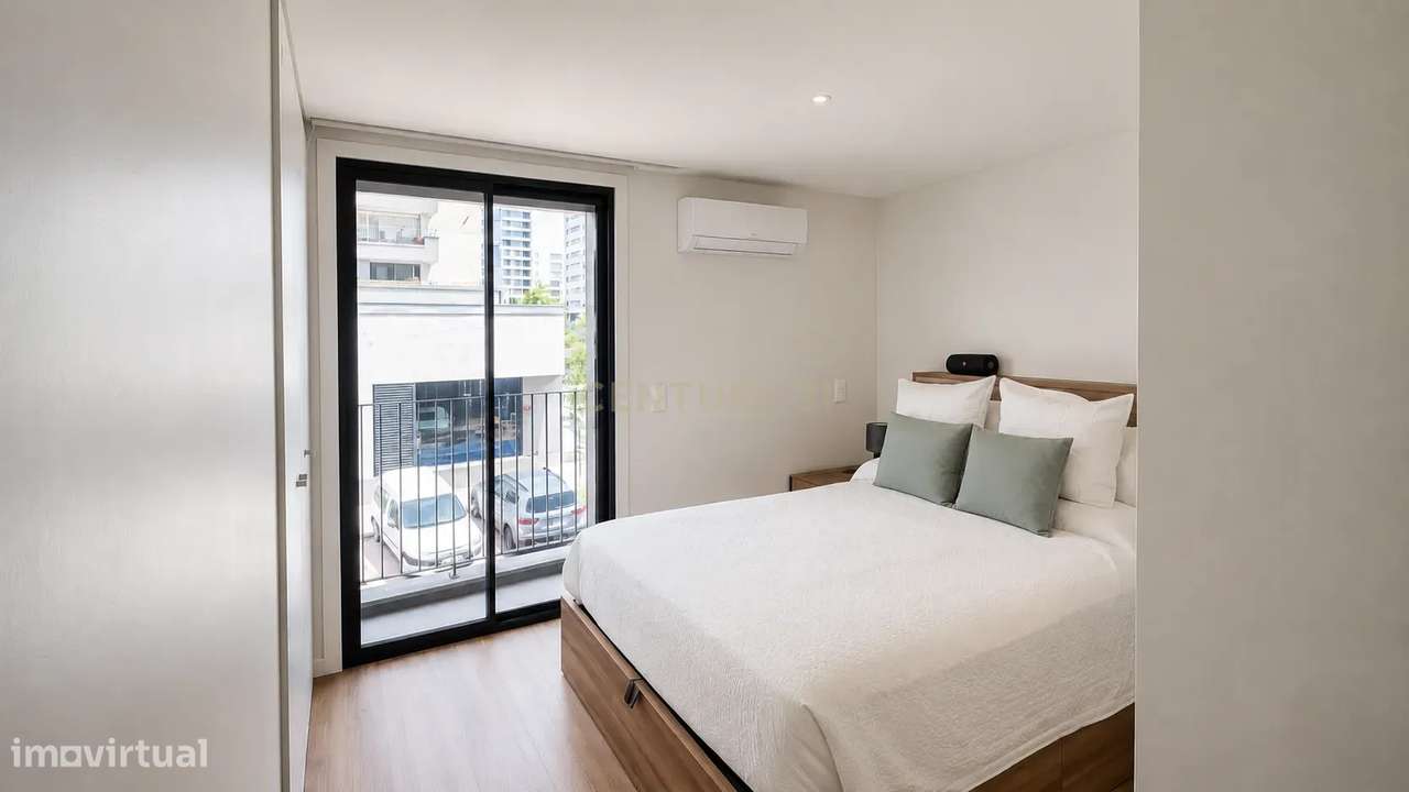 Avenida Altear | T2 de 144 m² com Piscina Rooftop e Garagem | Próximo-5