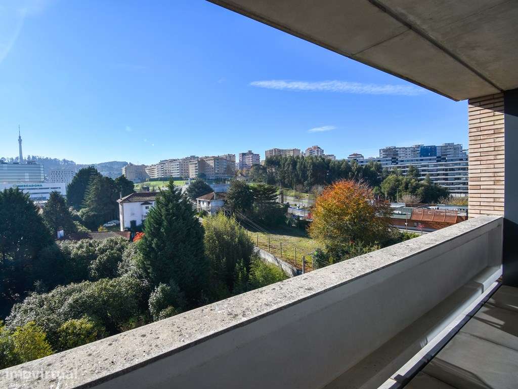 Apartamento T5 localizado no condomínio Jardim das Camélias - Gaia/...-19