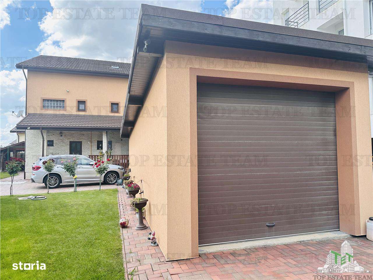 Vila superba 360 mp construiti, 524 mp curte, 6 camere, P+1+M ROSU - Imagine principală: 3/20