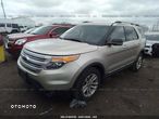 Podsufitka Ford Explorer 2011 - 3