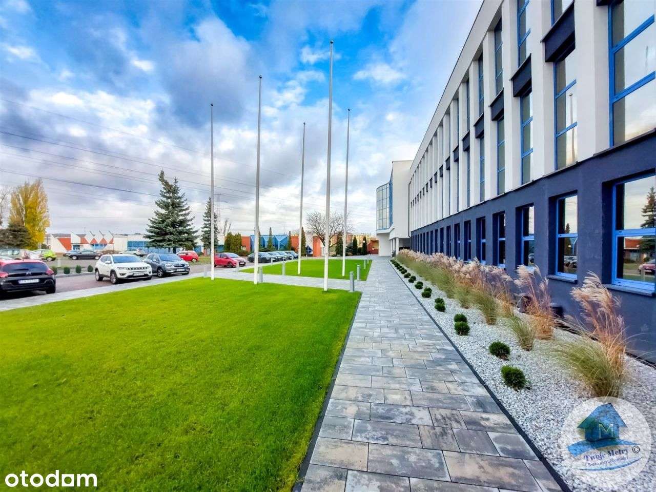 Lokal usługowo-handlowy z wachlarzem możliwości!-1