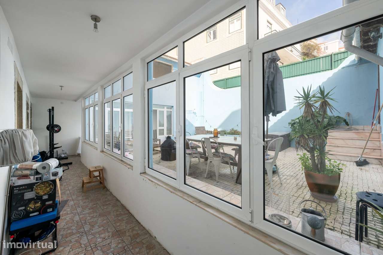 Apartamento T2+1 com 50 m² de Logradouro privativo e garagem, Lisboa-20