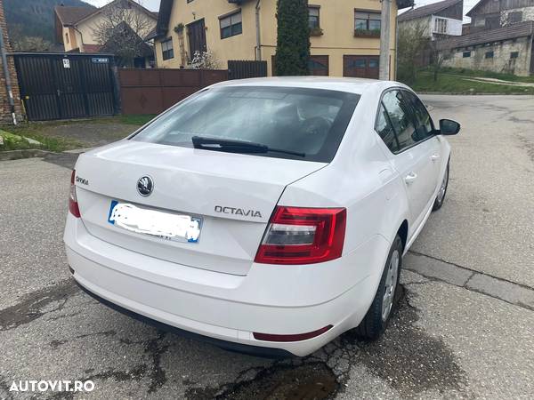 Skoda Octavia 1.6 TDI Green tec Edition - 9