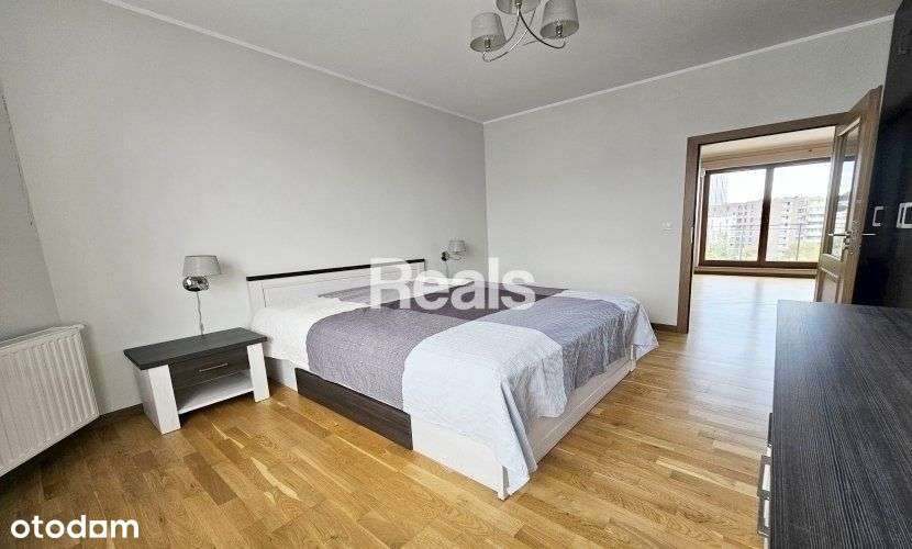 4 Pokoje, 2 Łazienki, Garaż, Komórka, Duży Balkon - Pełny obrazek: 2/17