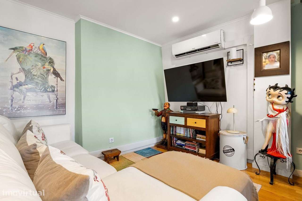 Predio do Século XIX em Benfica – Lisboa-9