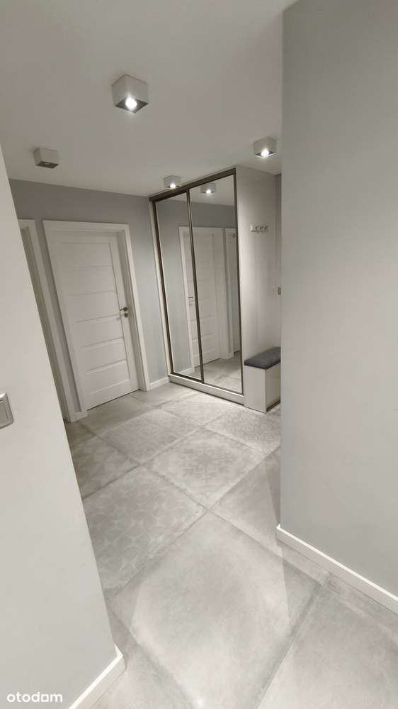 Mieszkanie 1 PIĘTRO 3 pokojowe Klimatyzacja Balkon Garaż Działka Kutno - Pełny obrazek: 4/20